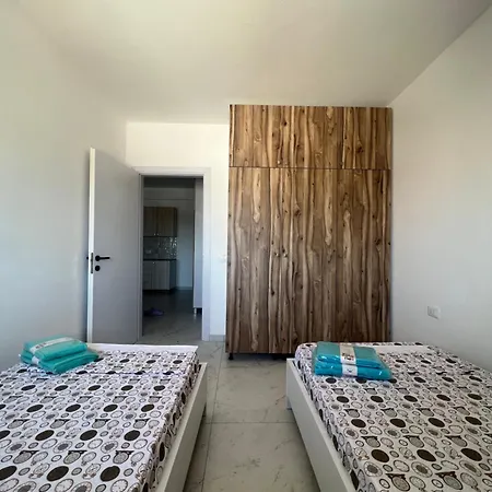 Mars 2 Apartment *