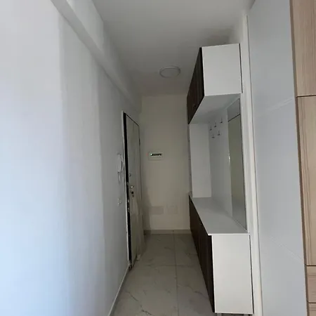Apartment Mars 2 *